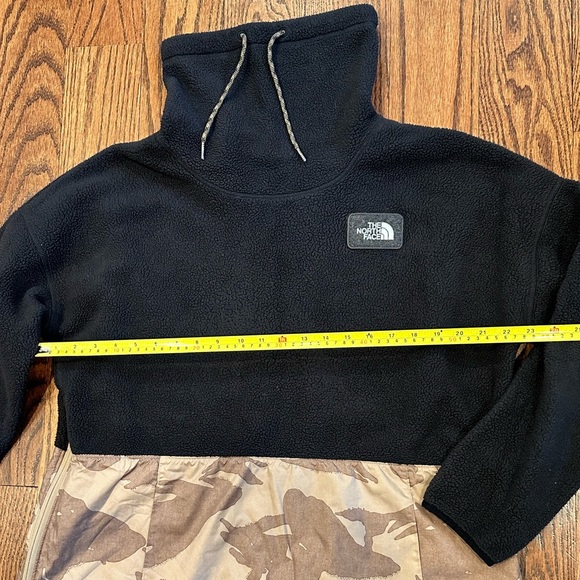 North Face Riit Pullover - Picture 4 of 5